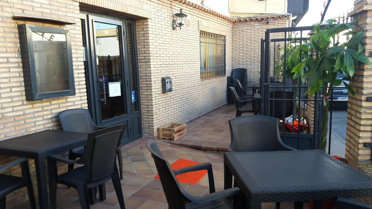 Hostal Sesena Esterno foto
