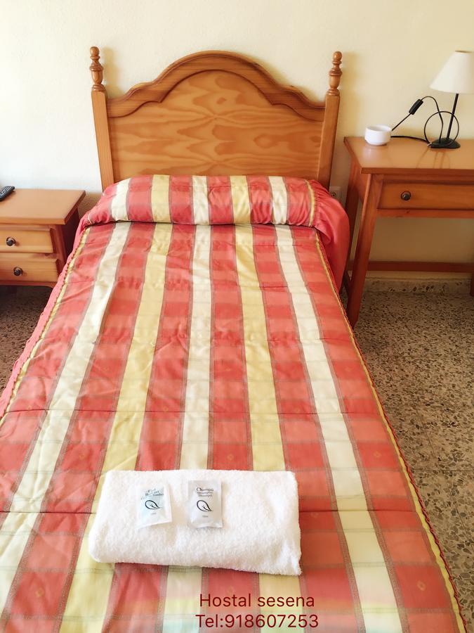 Hostal Sesena Esterno foto